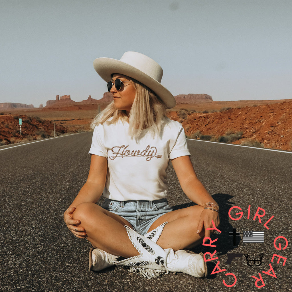 Howdy T-Shirt Bourbon Cowgirl