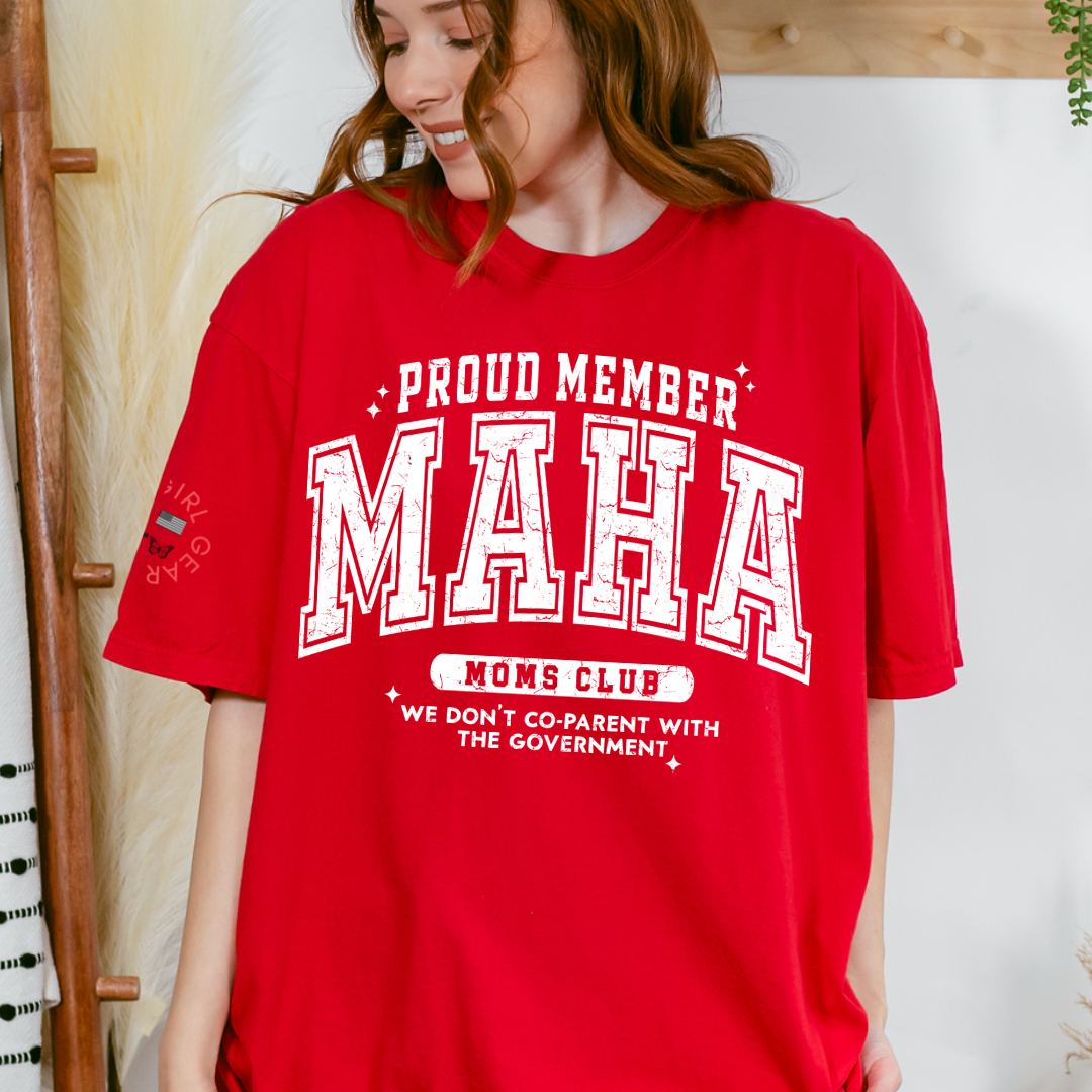 MAHA Moms Club Tee