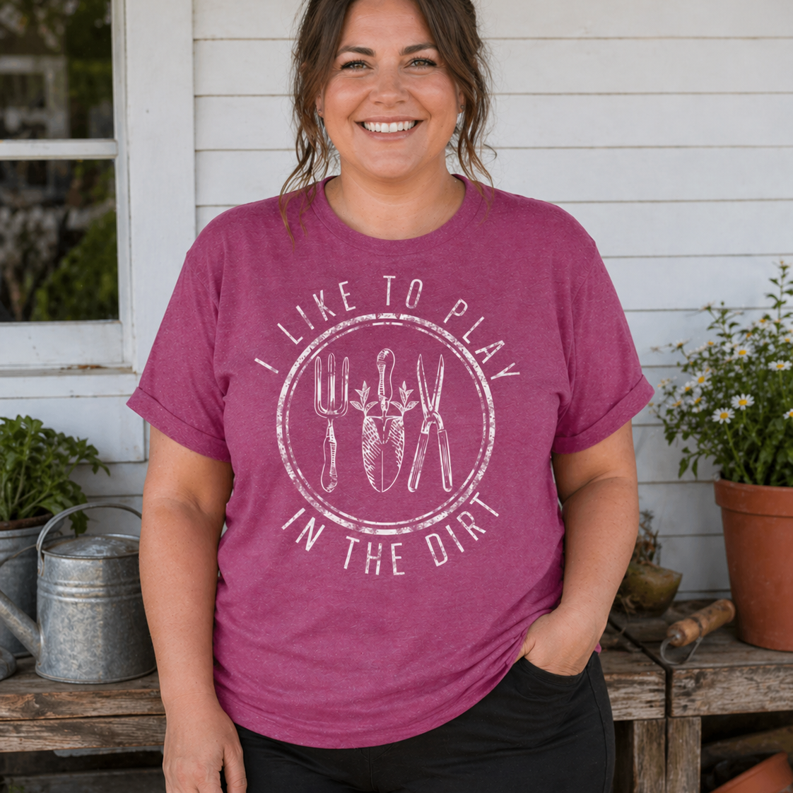 PLAY IN THE DIRT Tee