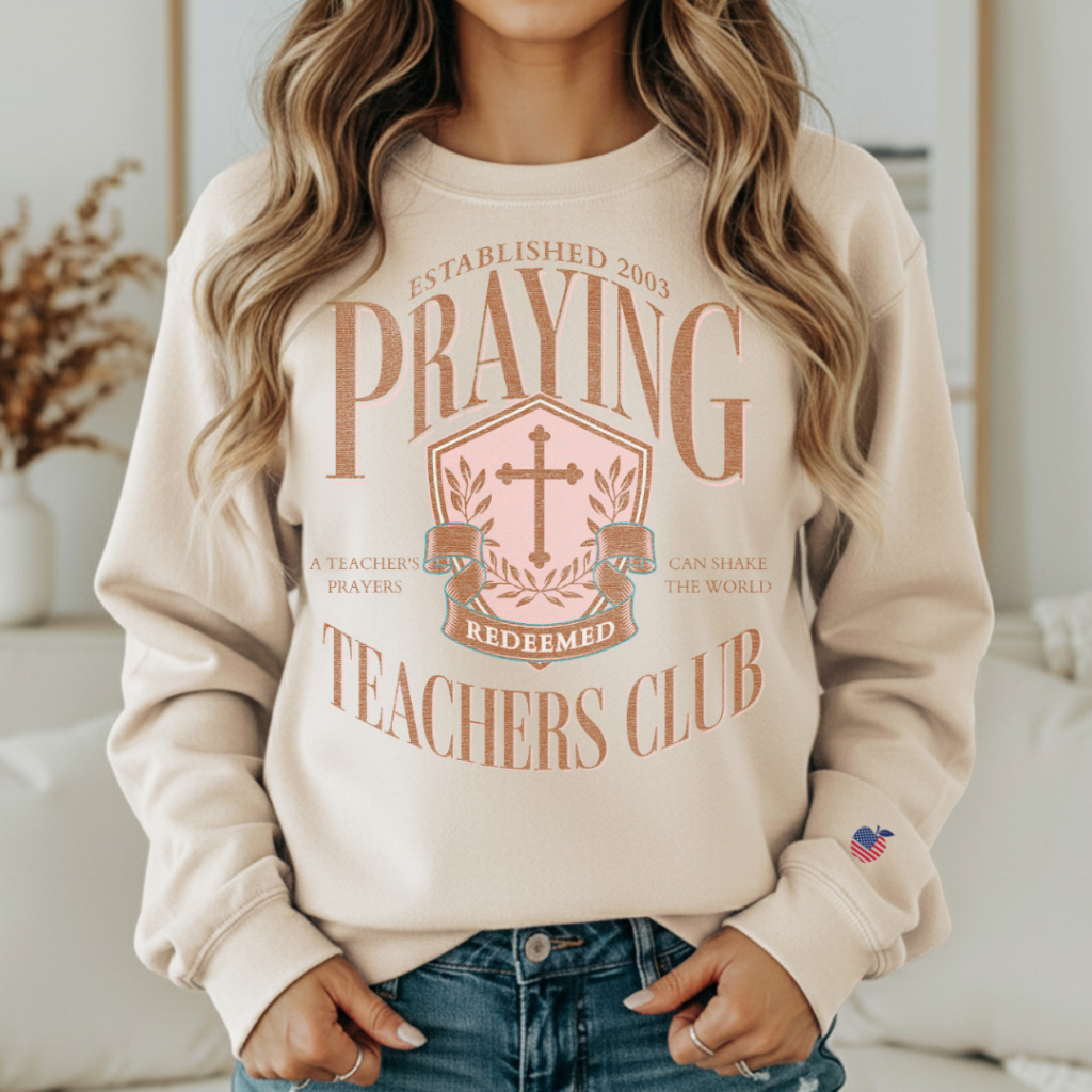 PRAYING TEACHERS CLUB CREW SM / SAND Sweatshirt