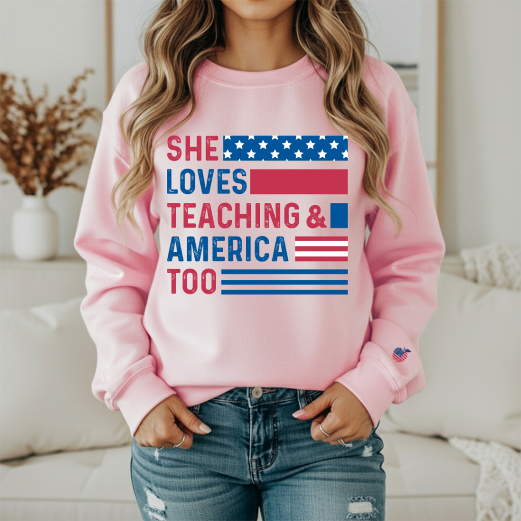 SHE LOVES TEACHING CREW SM / PINK Sweatshirt